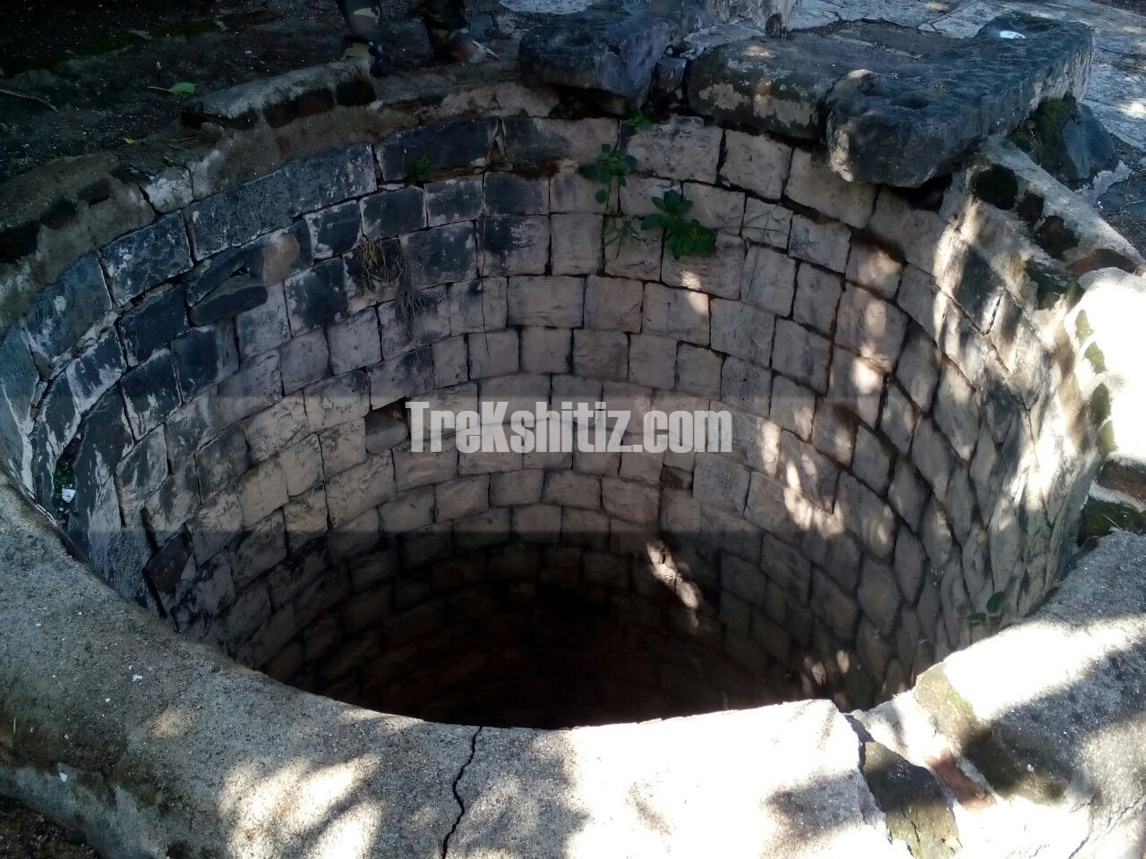 Well Karmala Fort